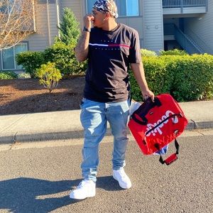 Meet your Posher, Markel